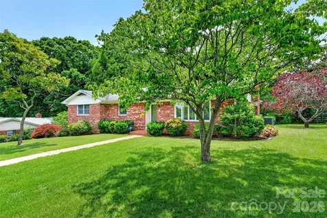 35 Mountain Terrace Asheville NC 28806