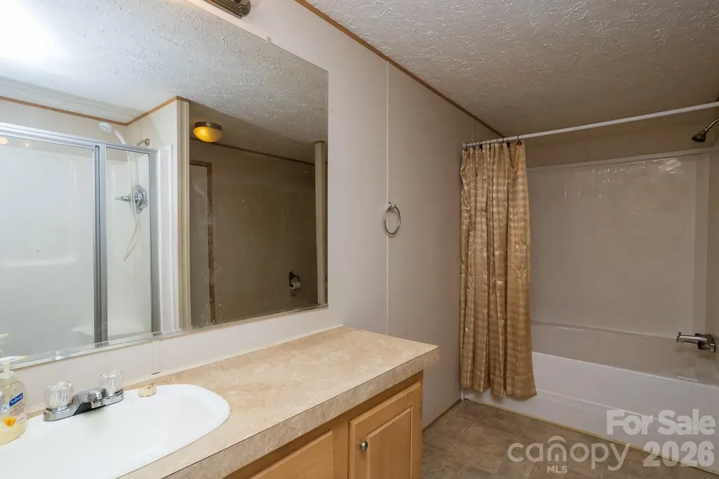 22 Hazelwood Road Asheville NC 28806
