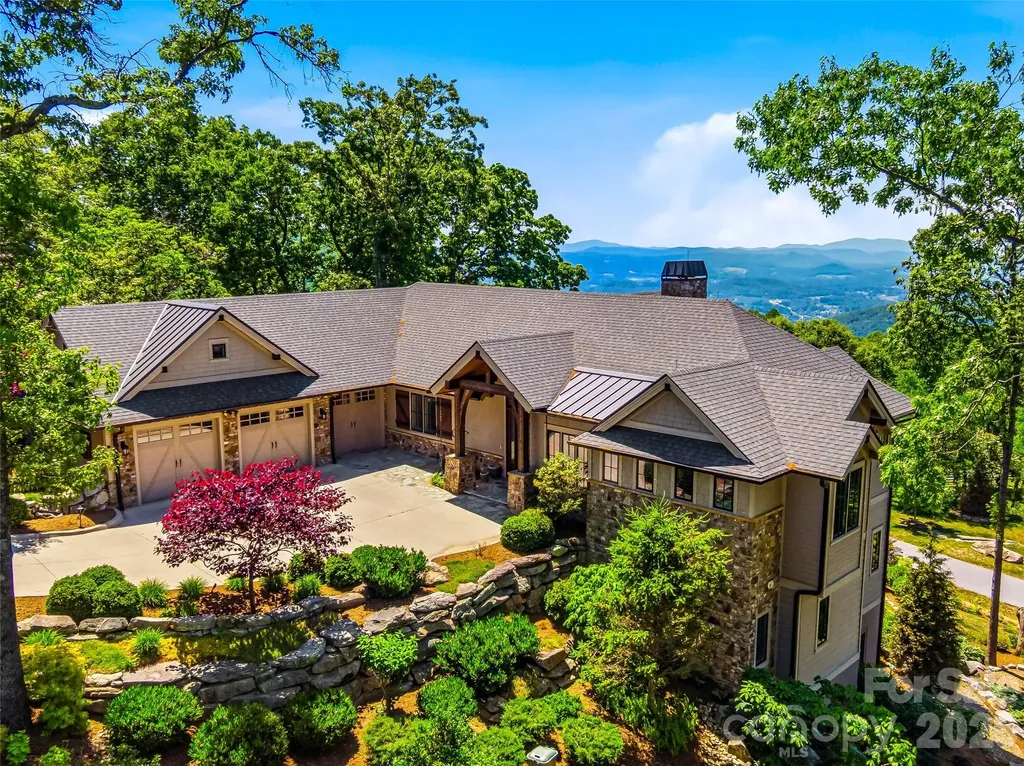 236 Summerset Drive Hendersonville NC 28792