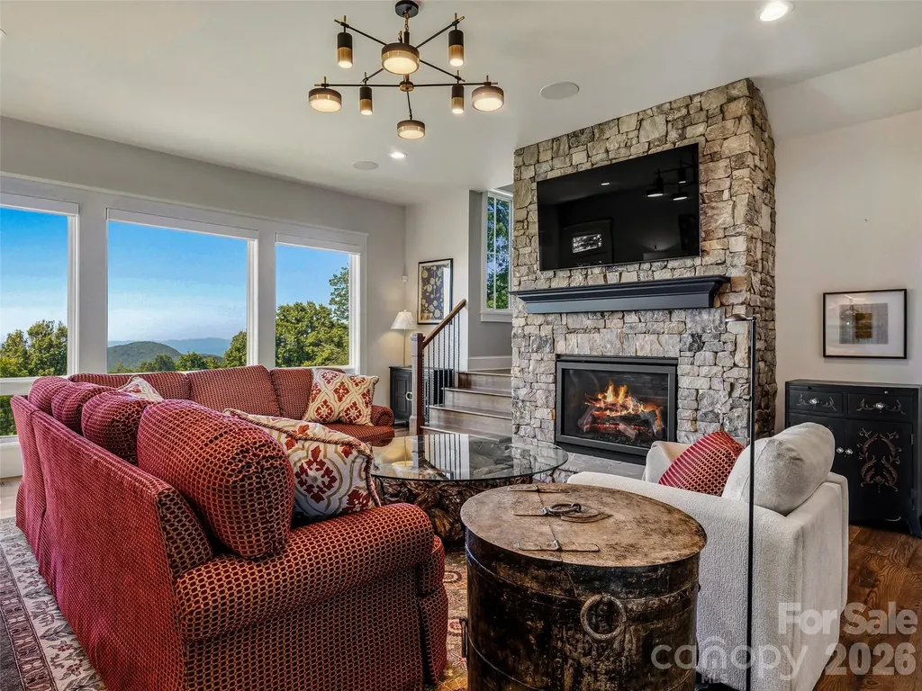 236 Summerset Drive Hendersonville NC 28792