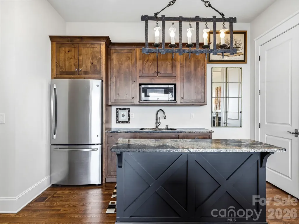 236 Summerset Drive Hendersonville NC 28792