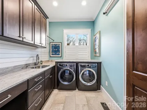 236 Summerset Drive Hendersonville NC 28792