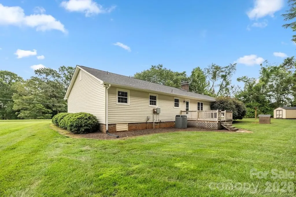 1313 Old Mill Road Lincolnton NC 28092