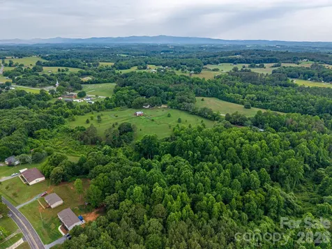 1143 W Stagecoach Trail Lawndale NC 28090