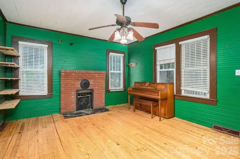 1143 W Stagecoach Trail Lawndale NC 28090
