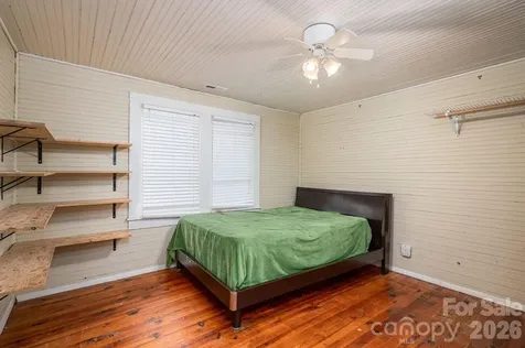 1143 W Stagecoach Trail Lawndale NC 28090