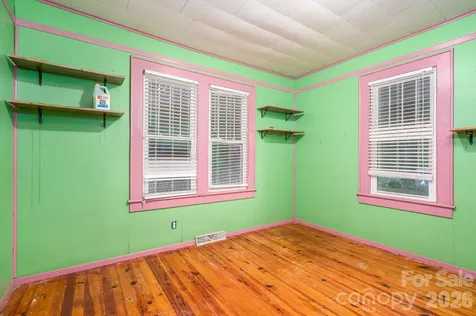 1143 W Stagecoach Trail Lawndale NC 28090