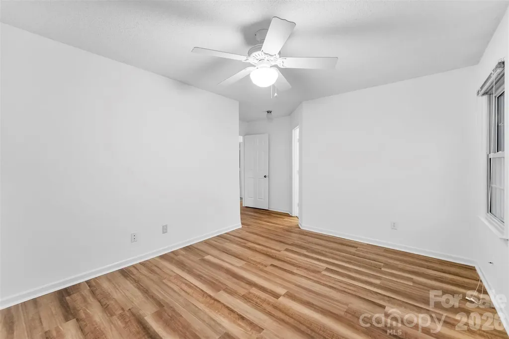 2524 Amity Avenue Gastonia NC 28054