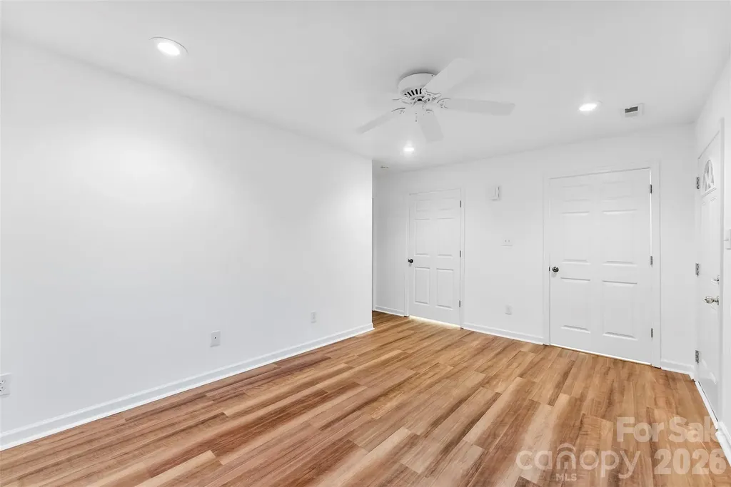 2524 Amity Avenue Gastonia NC 28054