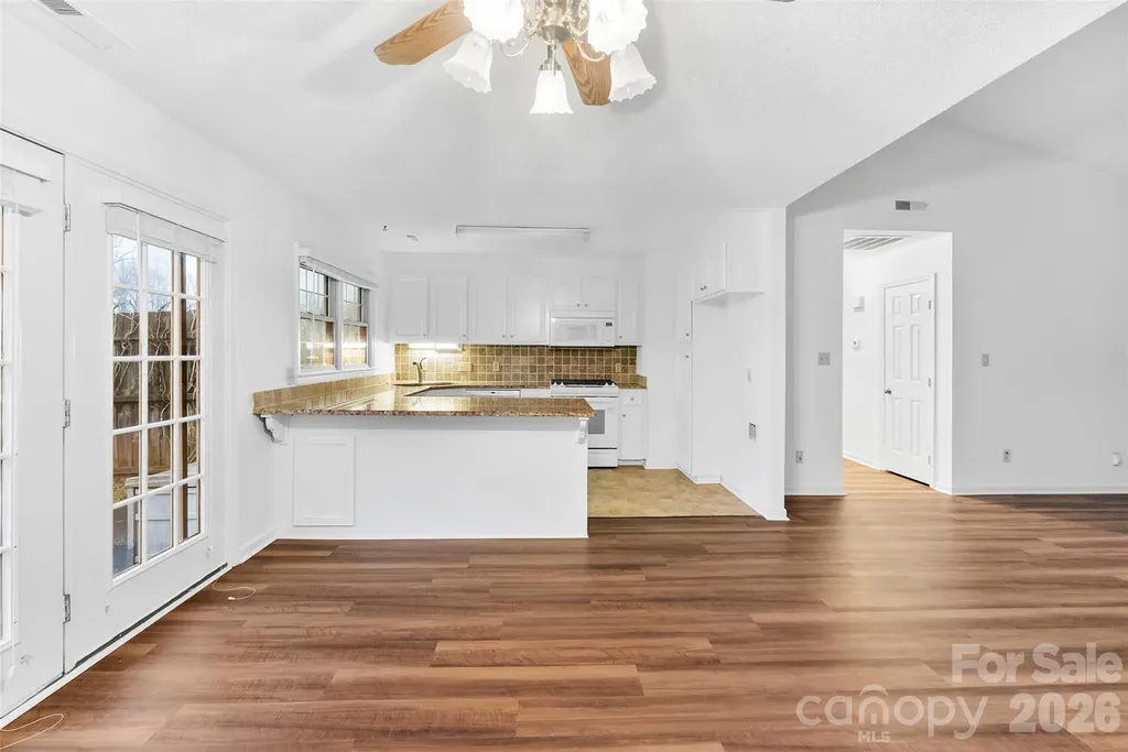 2524 Amity Avenue Gastonia NC 28054