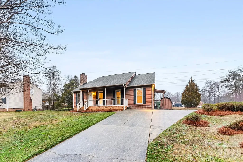 2524 Amity Avenue Gastonia NC 28054