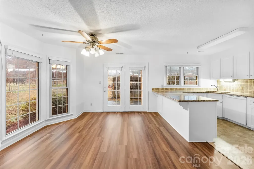 2524 Amity Avenue Gastonia NC 28054