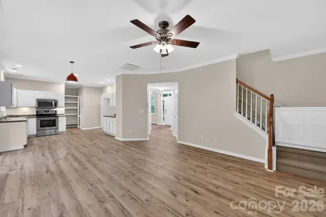 11 Peppermill Drive Asheville NC 28804