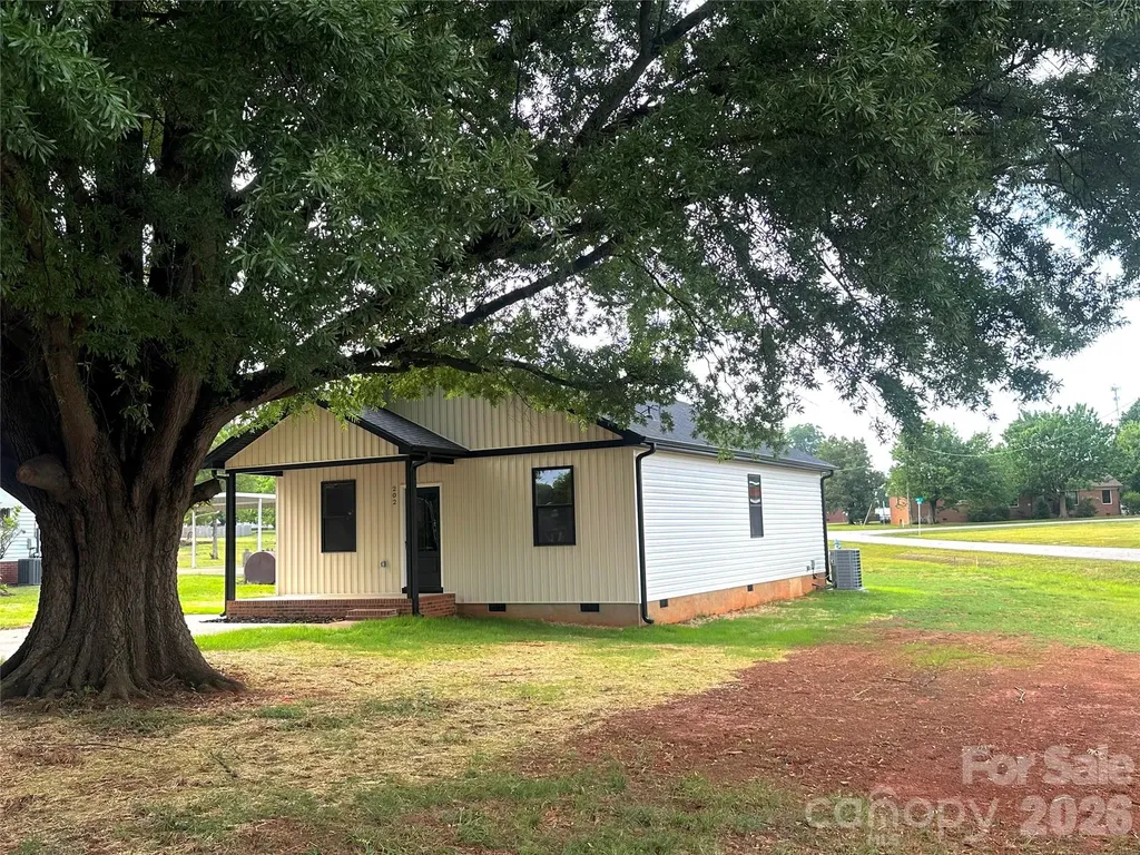 202 Craver Avenue Salisbury NC 28146