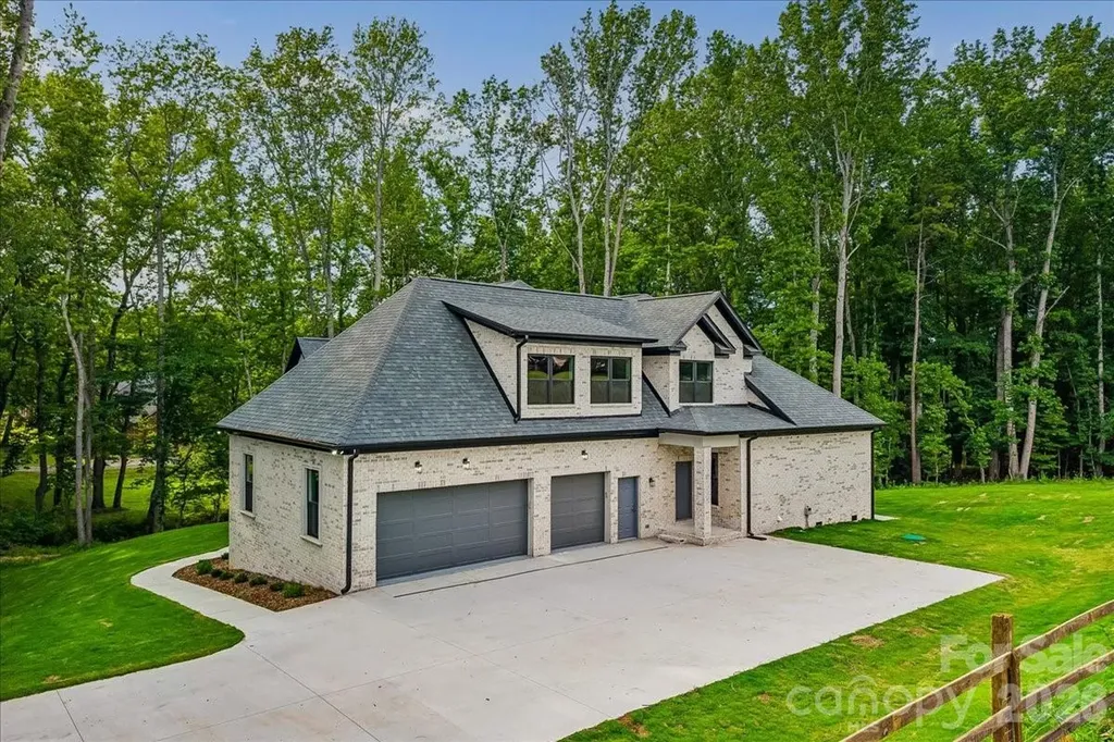 641 Cottonfield Circle Waxhaw NC 28173