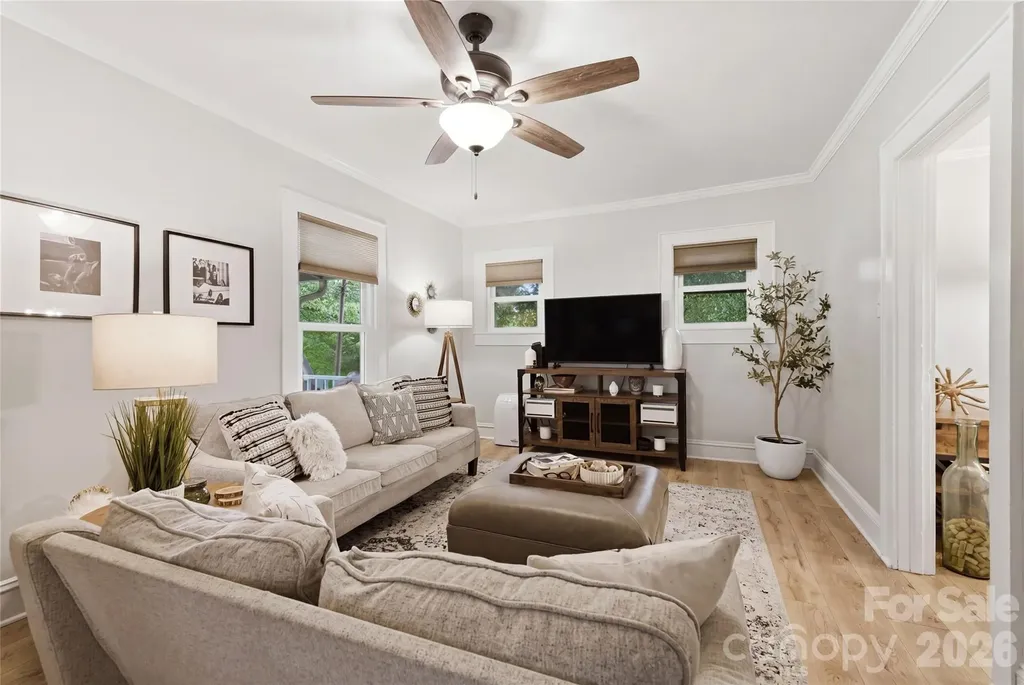 1226 1st Avenue Place NW Hickory NC 28601