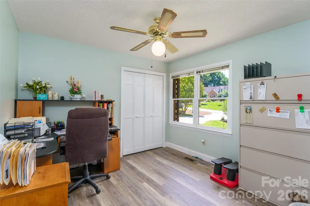 7029 Forest Hills Drive Denver NC 28037