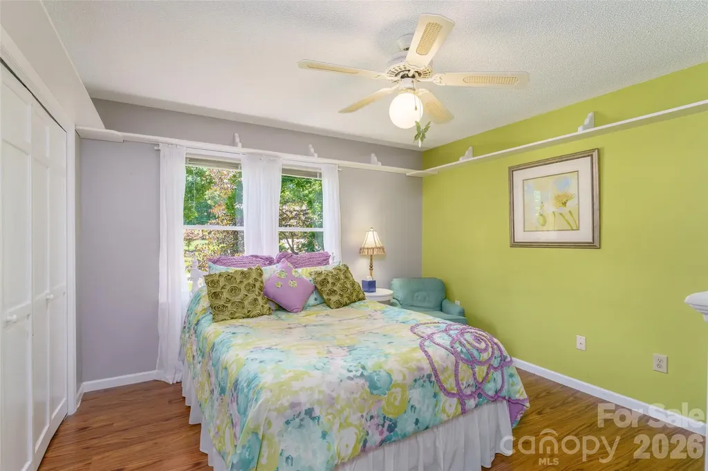 7029 Forest Hills Drive Denver NC 28037