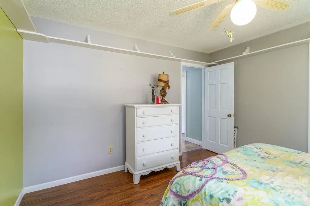 7029 Forest Hills Drive Denver NC 28037
