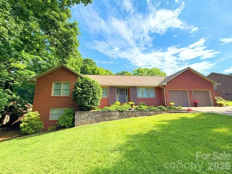 7029 Forest Hills Drive Denver NC 28037
