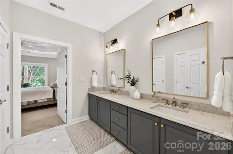 8847 Grand Oak Drive Charlotte NC 28277