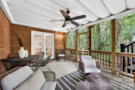 8847 Grand Oak Drive Charlotte NC 28277