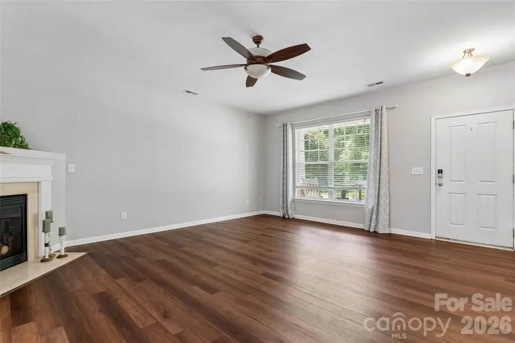 222 Flanders Drive Mooresville NC 28117