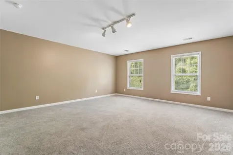 222 Flanders Drive Mooresville NC 28117