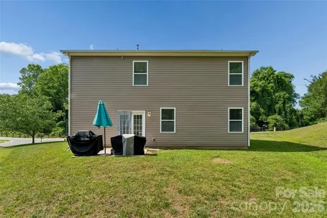 222 Flanders Drive Mooresville NC 28117