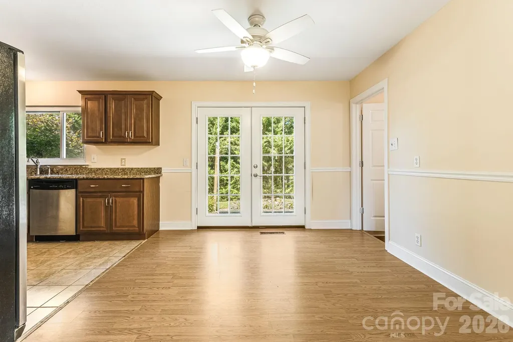 26 Elkmont Drive Asheville NC 28804