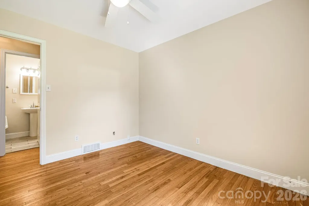 26 Elkmont Drive Asheville NC 28804