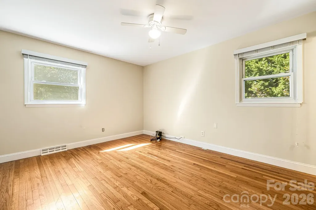 26 Elkmont Drive Asheville NC 28804