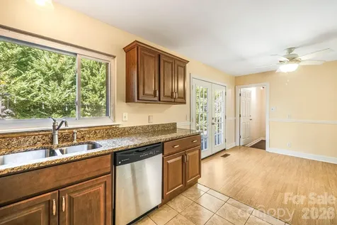 26 Elkmont Drive Asheville NC 28804