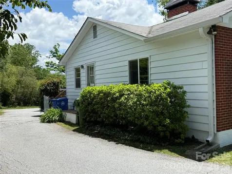 17 N Pershing Road Asheville NC 28805