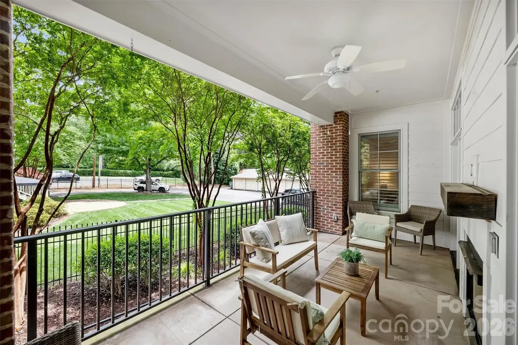 2251 Selwyn Avenue Charlotte NC 28207
