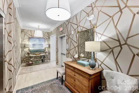 2251 Selwyn Avenue Charlotte NC 28207