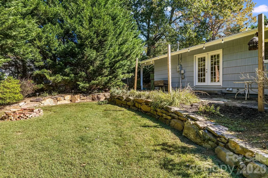 26 Elkmont Drive Asheville NC 28804