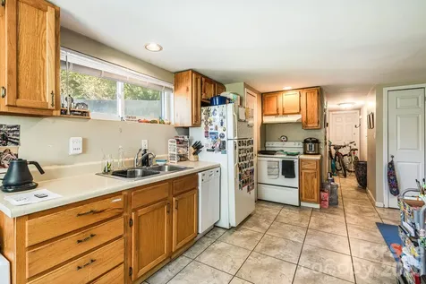 26 Elkmont Drive Asheville NC 28804