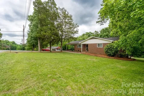 1018 Kentucky Street Kannapolis NC 28083