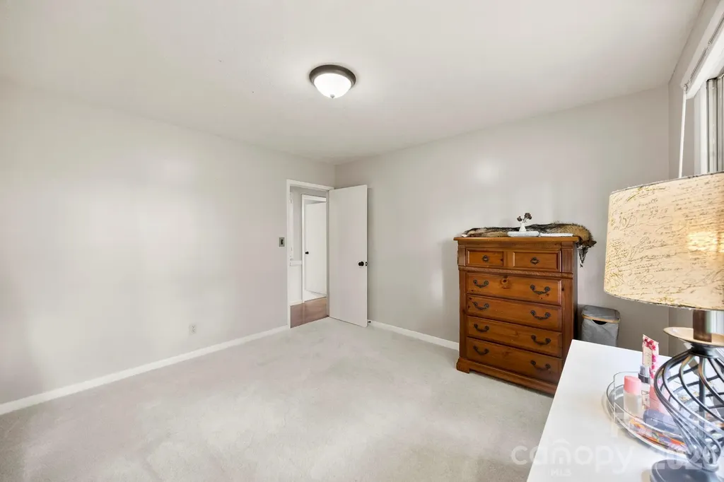 2829 Bettis Road Grover NC 28073
