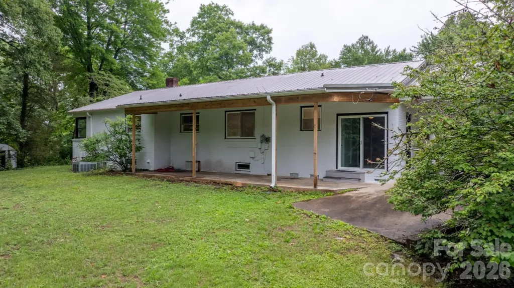 436 Hibriten Drive SE Lenoir NC 28645