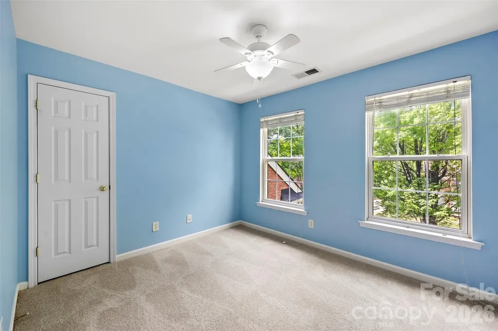 2832 Shady Reach Lane Charlotte NC 28214