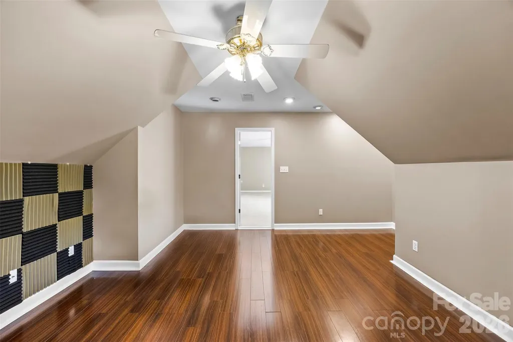 2832 Shady Reach Lane Charlotte NC 28214