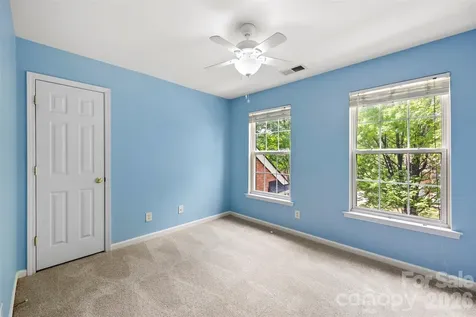 2832 Shady Reach Lane Charlotte NC 28214