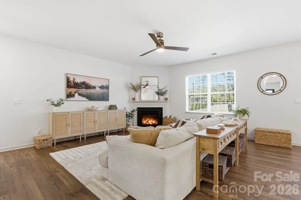 103 Edgehill Court Troutman NC 28166