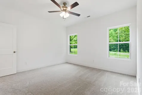 2021 Hart Road Charlotte NC 28214