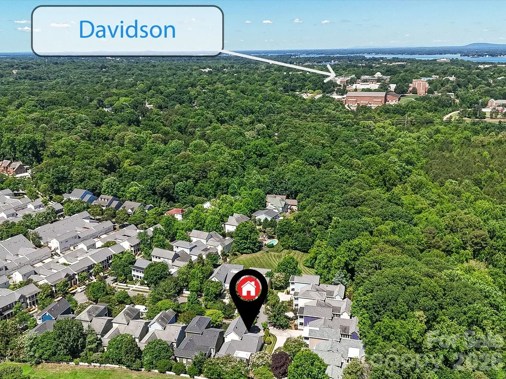 170 Clemens Place Davidson NC 28036