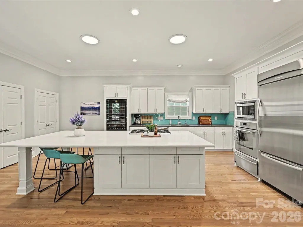 170 Clemens Place Davidson NC 28036