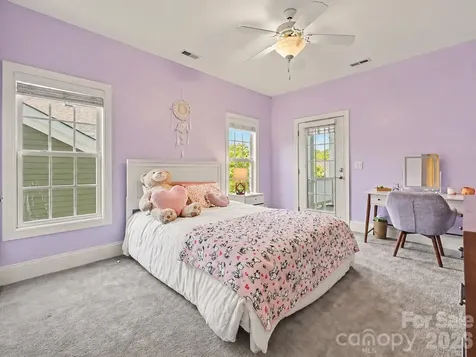 170 Clemens Place Davidson NC 28036