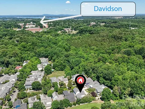170 Clemens Place Davidson NC 28036